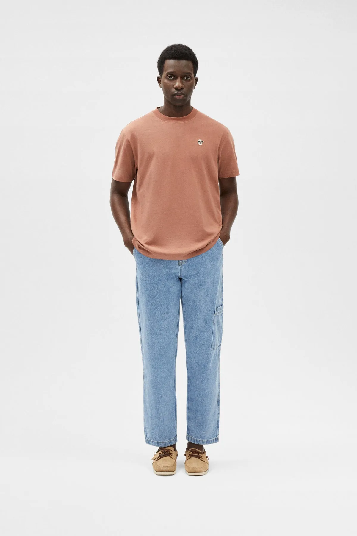 EMILIO BRICK TEE