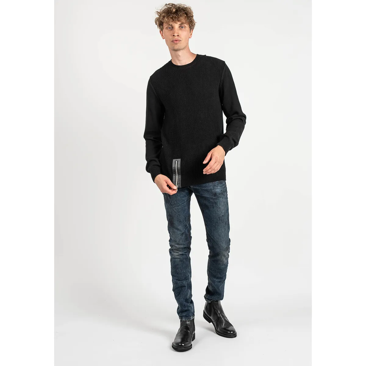 LKK110 607L | Jumper with Zip