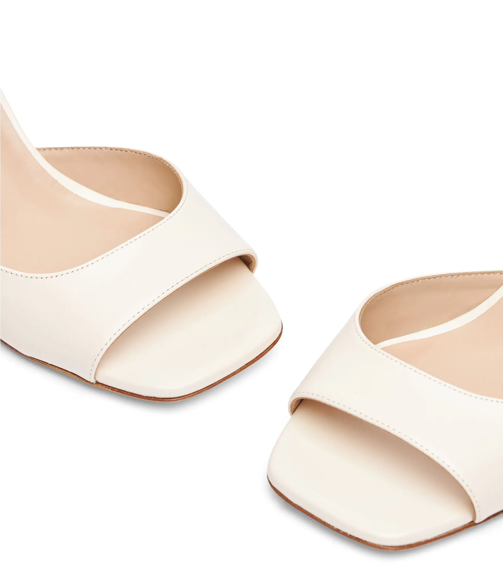 TIA 75 BLOCK SANDAL